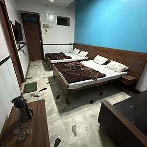 new-royal.hotelsdelhi.org/